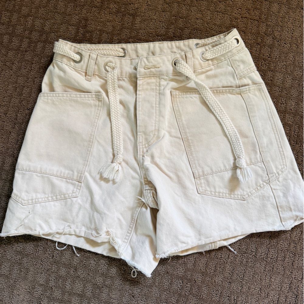 High-Rise Cream Cargo Shorts with Braided Drawstring
